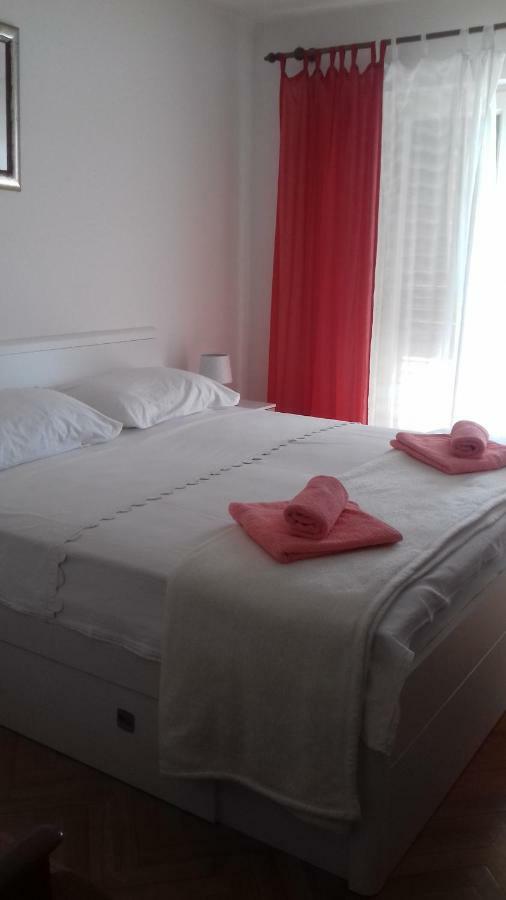 Guesthouse Familija Tariba Supetarska Draga Dış mekan fotoğraf