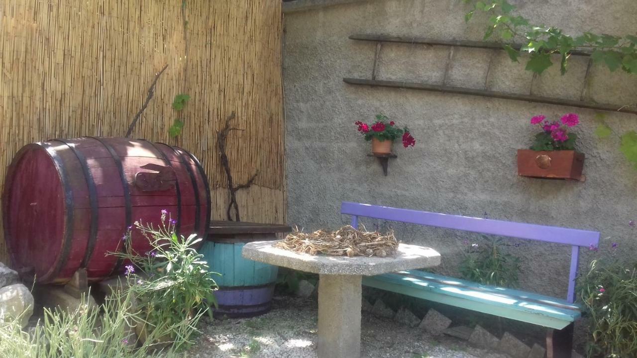 Guesthouse Familija Tariba Supetarska Draga Dış mekan fotoğraf